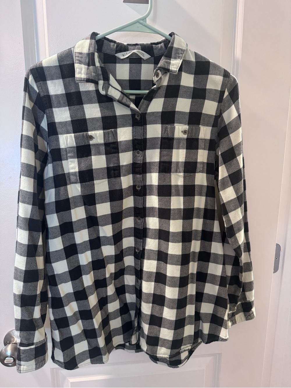 Woolrich Women’s Black & White Buffalo Check Flannel